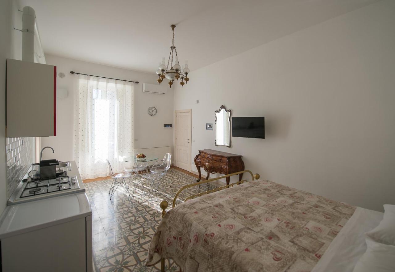 Ai Cappuccini Guest House Ноикатаро Екстериор снимка