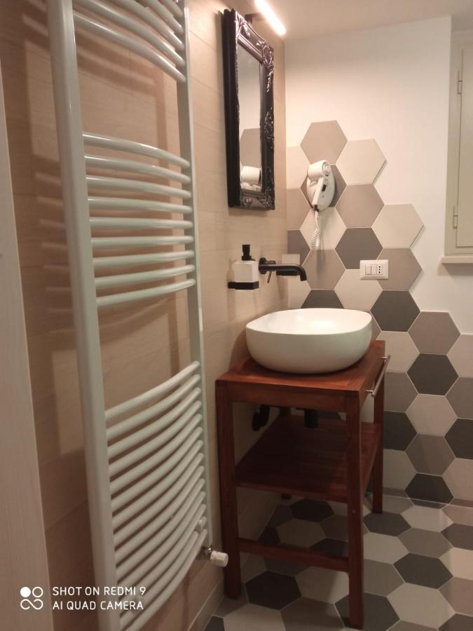 Ai Cappuccini Guest House Ноикатаро Екстериор снимка