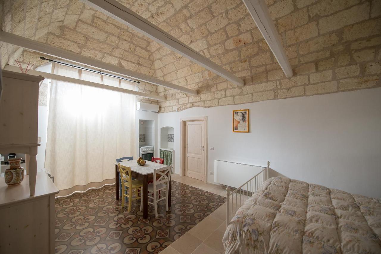 Ai Cappuccini Guest House Ноикатаро Екстериор снимка