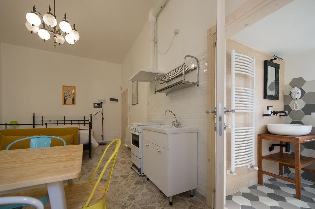 Ai Cappuccini Guest House Ноикатаро Екстериор снимка