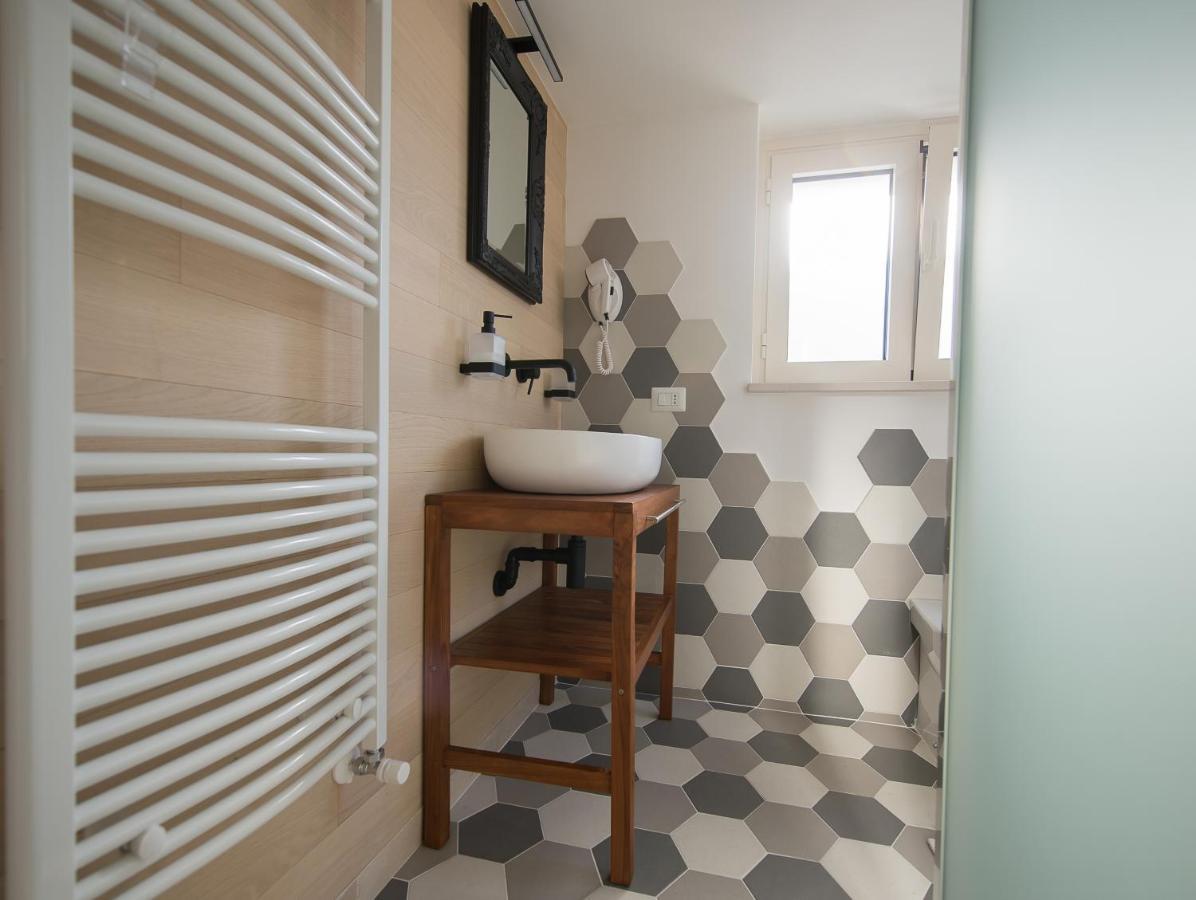 Ai Cappuccini Guest House Ноикатаро Екстериор снимка